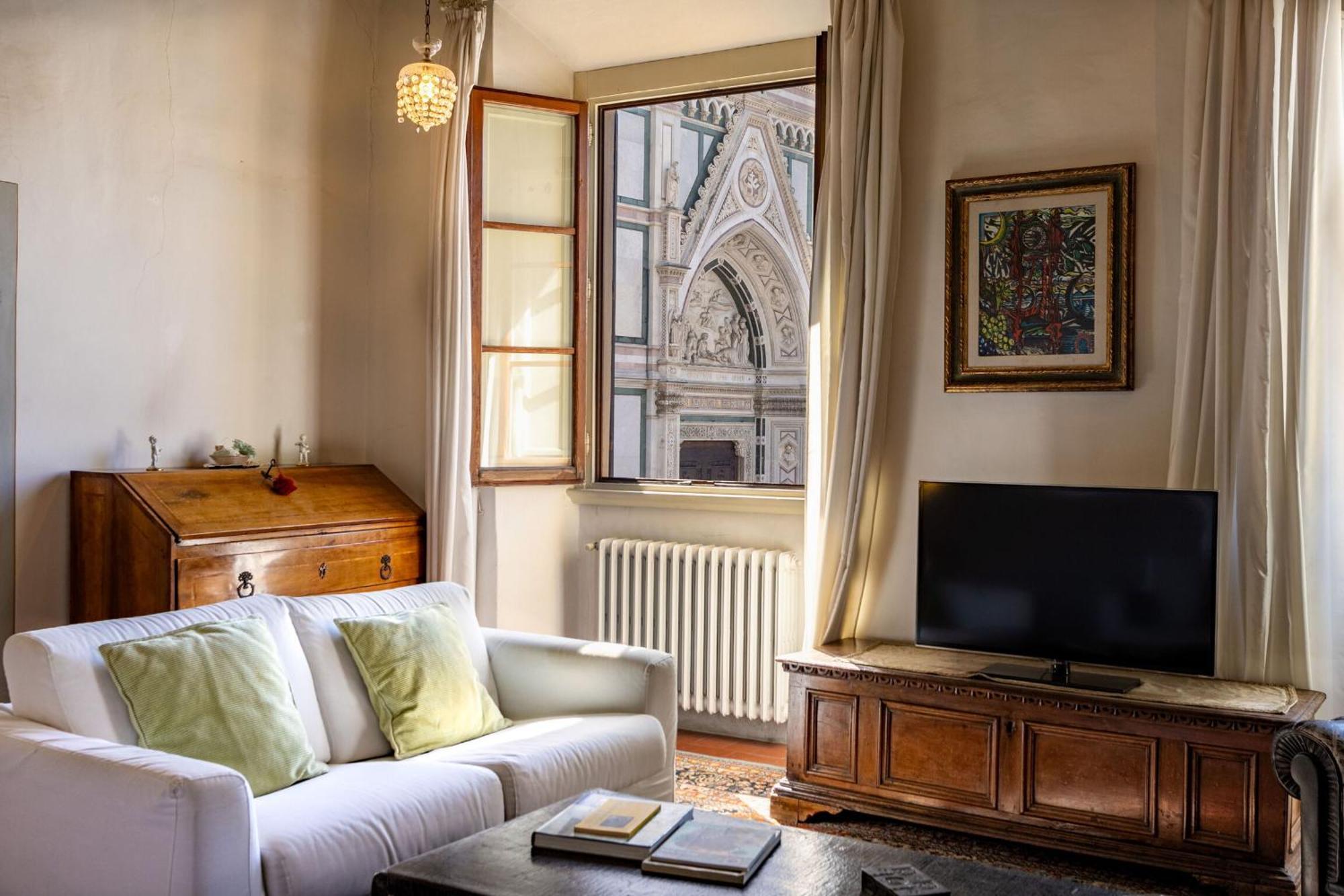 Apartamento Santa Croce Dante's View With Terrace By Halldis