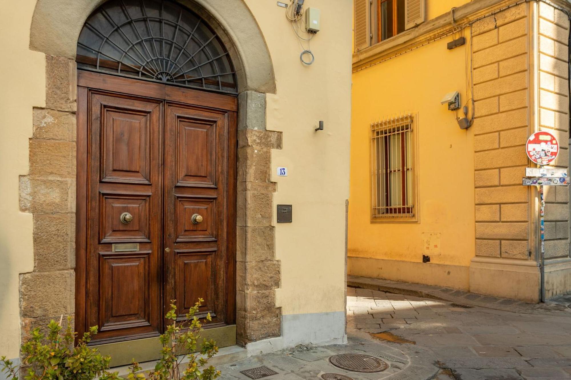 Apartamento Santa Croce Dante's View With Terrace By Halldis